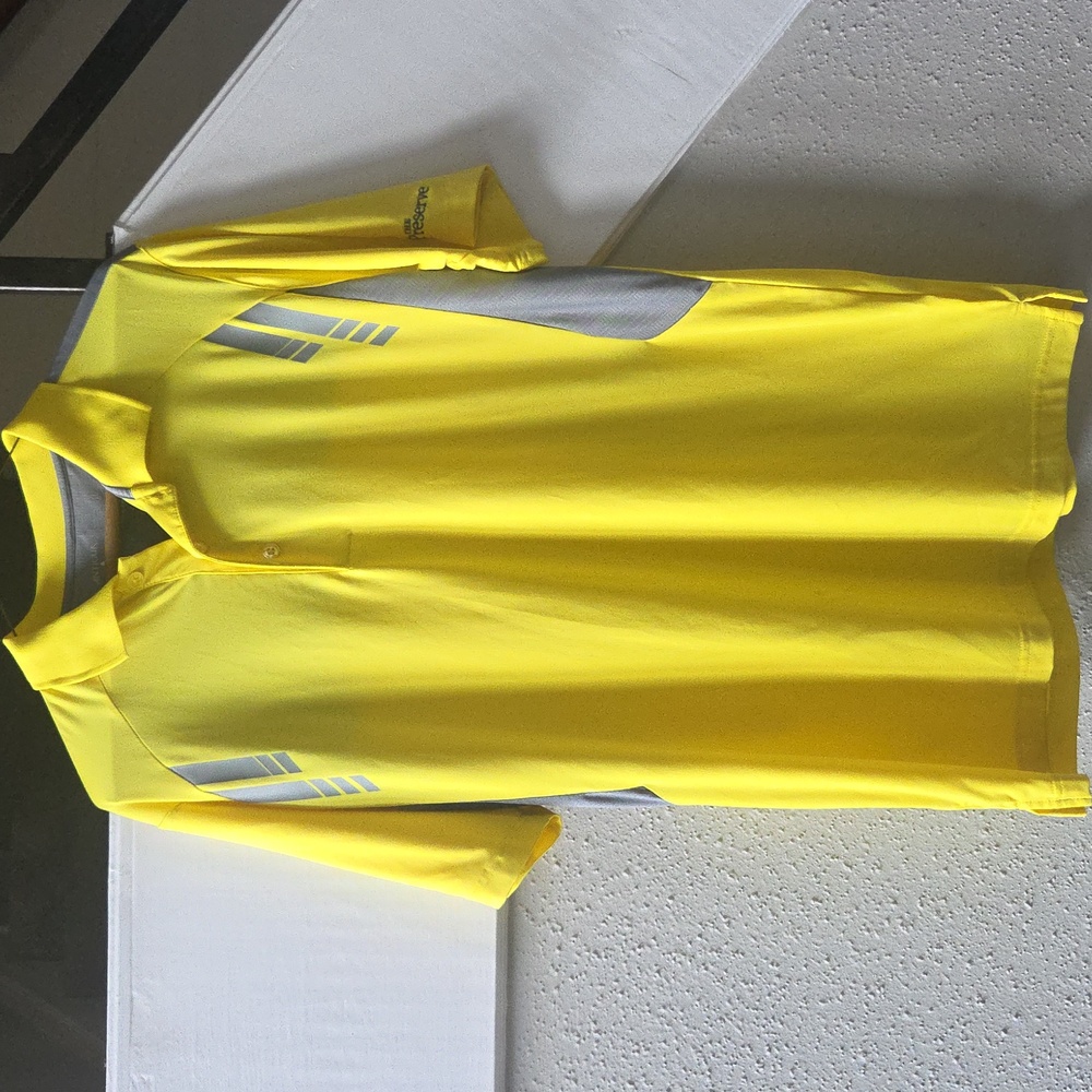 Mens yellow/gray golf shirt By Antigua. Good Condition. - Picture 4 of 10